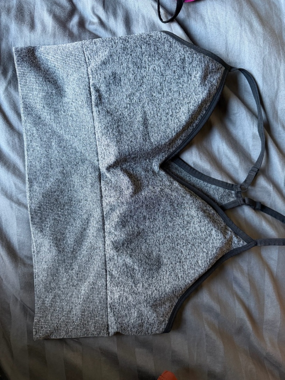 PINK Victoria's Secret Heather Gray Seamless Sports Bralette